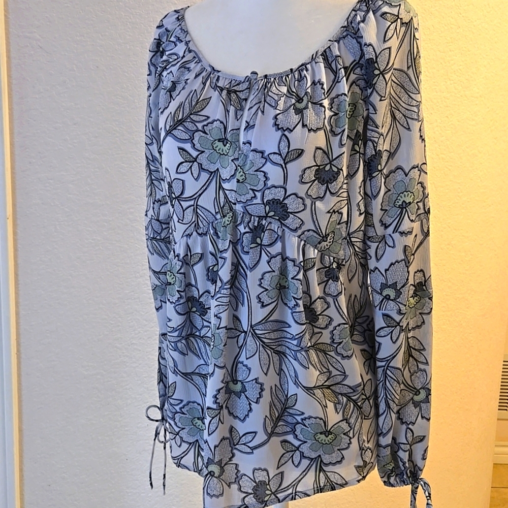 Princess Vera XS Long Sleeve Top NWOT